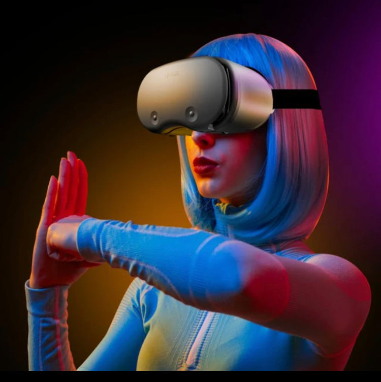 Nik & Nakks 3D Helmet Virtual Reality Glasses Supports 5 to 7 inch Smartphones